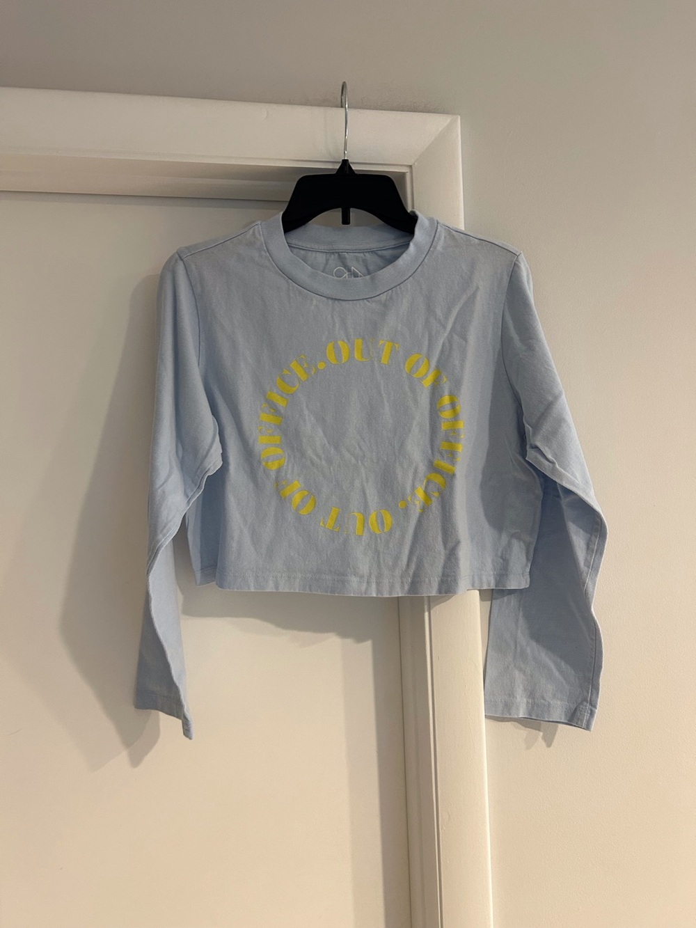 Chaser Cropped Long Sleeve Graphic: OUT OF THE OFFICE, Tee .